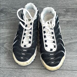 Black and White Nike Sneakers